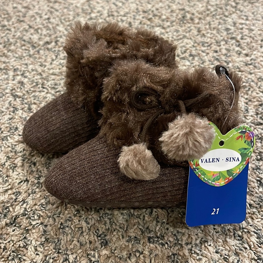 Valen Sina Baby Booties